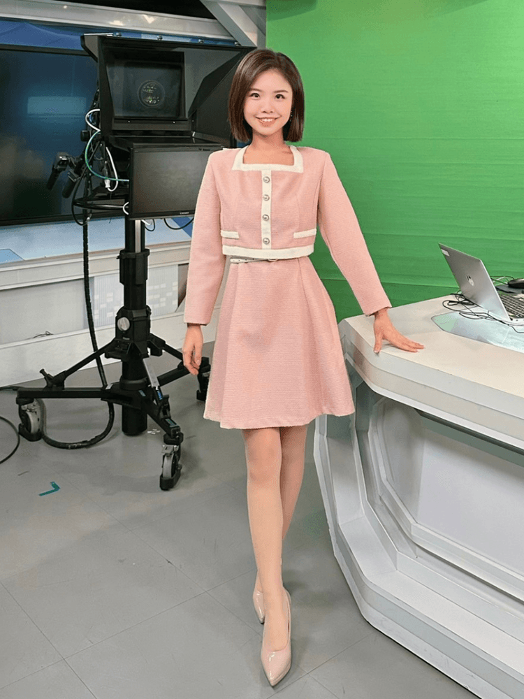 呂心喻 於《東森新聞台》節目穿著 CKMU