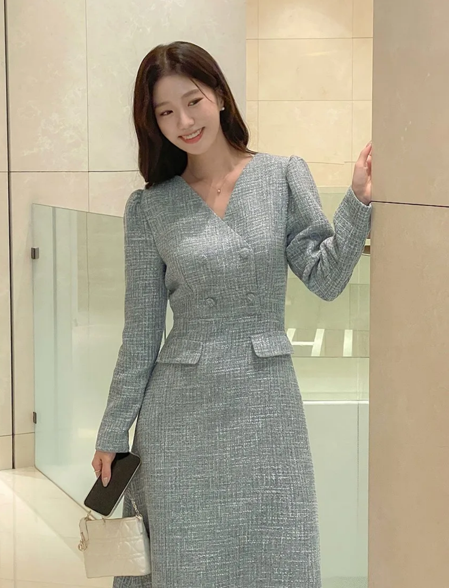 [現貨] Pauline V領羊毛A字洋裝 [ 2色 / Free ]
